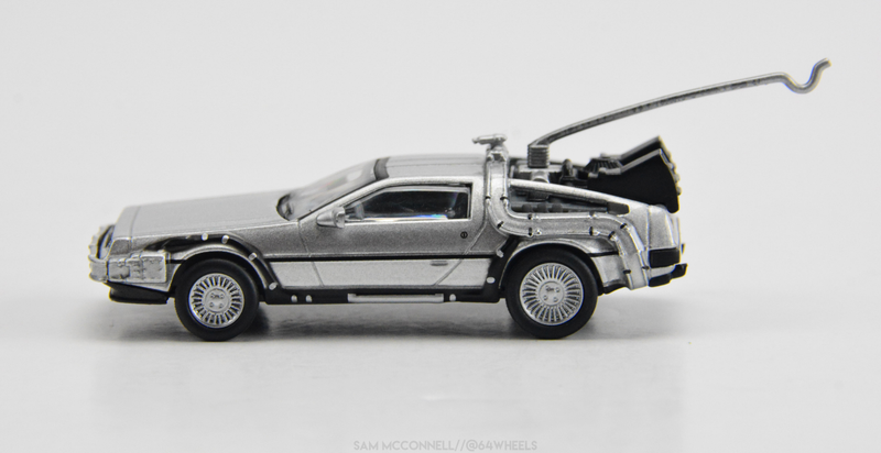 Illustration for article titled Future Friday with the Malibu BTTF Delorean